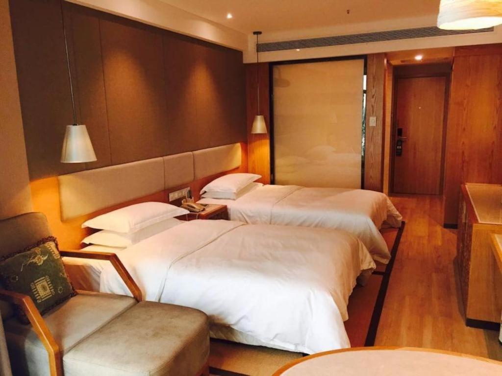 Excemon Beach Hotel Beihai Exterior foto